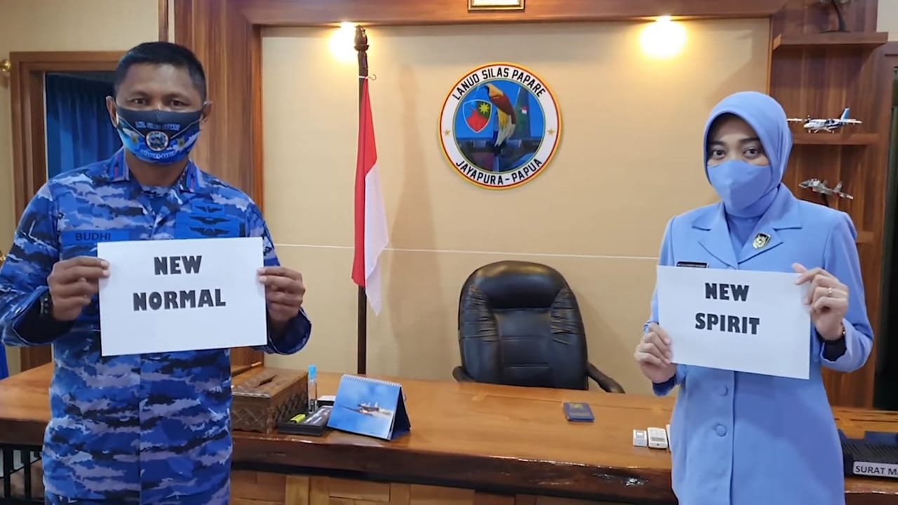 Komandan Lanud Silas Papare Ciptakan Lagu untuk Pahlawan Penanganan Covid-19