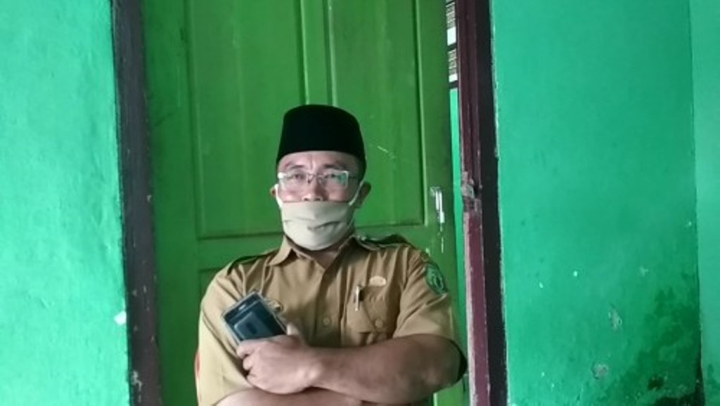 Pembantu Pencatat Nikah Pekon Kediri Keluhkan Wajib Setor ke Kakon Rekom NA